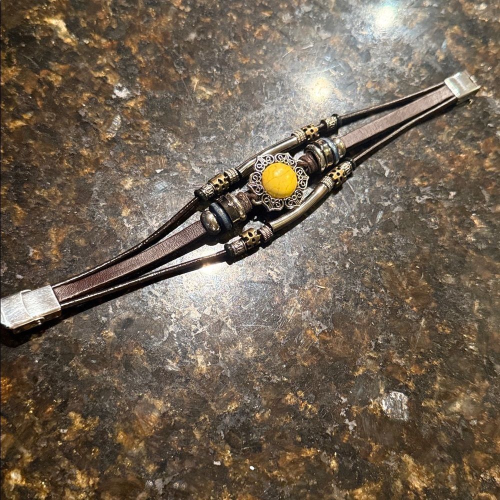 Leather Band Bracelet Sterling Clasp Closure - NEW - Yellow Stone Accent